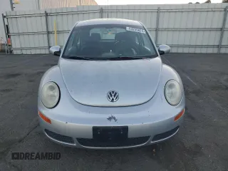 2006 Volkswagen New Beetle Coupe with VIN 3VWPG31C46M421646, listed as a Copart auction lot 83255624 with 91,884 mi miles and Clean Title. Bid and sale history available at carsss.com. Image 5.