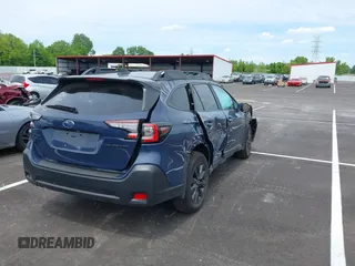 2025 Subaru Outback Onyx z VIN 4S4BTALC2S3195785, wystawiony jako IAAI lot #42202055 z przebiegiem 2 059 mil mil oraz . Historia ofert i sprzedaży dostępna na DreamBid. Obrazek 4.