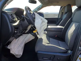 2016 Toyota Tundra SR5 z VIN 5TFRY5F16GX209953, wystawiony jako Copart lot #52770495 z przebiegiem 80 907 mil mil oraz Szkoda całkowita • Salvage title. Historia ofert i sprzedaży dostępna na DreamBid. Obrazek 7.