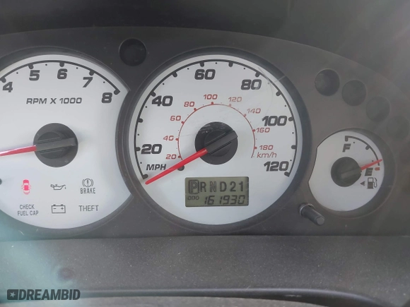2001 Ford Escape XLT with VIN 1FMYU03141KB51890, listed as a IAAI auction lot 41621695 with 161,930 mi miles. Bid and sale history available at carsss.com. Image 7.