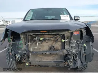2011 Toyota 4Runner Trail with VIN JTEBU5JR0B5056013, listed as a IAAI auction lot 41501246 with 293,590 mi miles. Bid and sale history available at carsss.com. Image 13.