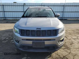 2021 Jeep Compass Altitude with VIN 3C4NJCBB3MT603861, listed as a Copart auction lot 46654955 with 69,408 mi miles and Salvage title. Bid and sale history available at DreamBid. Image 5.