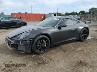 2020 Porsche 911 Carrera with VIN WP0AA2A96LS206670, listed as a Copart auction lot 79739884 with 31,925 mi miles and Salvage Title. Bid and sale history available at carsss.com. Image 1.