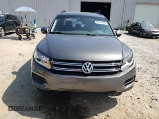 2017 Volkswagen Tiguan S z VIN WVGAV7AX9HK018499, wystawiony jako Copart lot #62606655 z przebiegiem 77 991 mil mil oraz Szkoda całkowita • Salvage title. Historia ofert i sprzedaży dostępna na DreamBid. Obrazek 5.