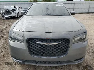 2019 Chrysler 300 with VIN 2C3CCAGGXKH656044, listed as a Copart auction lot 81293544 with 88,251 mi miles and Salvage Title. Bid and sale history available at carsss.com. Image 5.