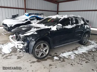 2015 Mercedes-Benz GLA-Class GLA 250 with VIN WDCTG4GB4FJ083405, listed as a IAAI auction lot 41565457 with 91,997 mi miles. Bid and sale history available at carsss.com. Image 18.