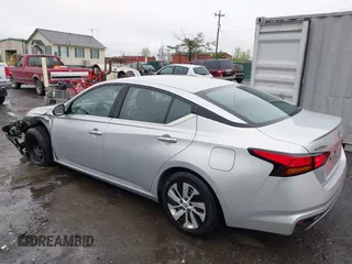 2023 Nissan Altima S with VIN 1N4BL4BV7PN369067, listed as a IAAI auction lot 41977310 with 90,576 mi miles and . Bid and sale history available at carsss.com. Image 3.
