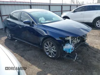 2025 Mazda 3 S Preferred z VIN 3MZBPACM3SM452112, wystawiony jako IAAI lot #41902982 z przebiegiem 2 123 mil mil oraz . Historia ofert i sprzedaży dostępna na DreamBid. Obrazek 1.