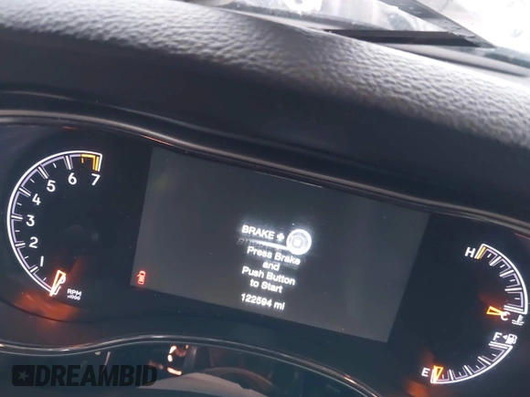 2020 Jeep Grand Cherokee Limited X z VIN 1C4RJFBG0LC231419, wystawiony jako IAAI lot #41568627 z przebiegiem 122 594 mil mil oraz . Historia ofert i sprzedaży dostępna na DreamBid. Obrazek 15.
