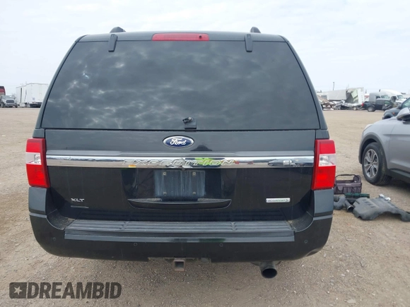 2015 Ford Expedition EL XLT with VIN 1FMJK1HT8FEF26502, listed as a IAAI auction lot 41613404 with 177,021 mi miles. Bid and sale history available at carsss.com. Image 17.