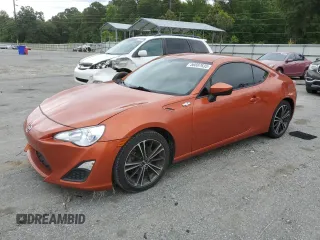 2013 Scion FR-S z VIN JF1ZNAA17D1700657, wystawiony jako Copart lot #56887635 z przebiegiem 116 964 mil mil oraz Szkoda całkowita • Salvage title. Historia ofert i sprzedaży dostępna na DreamBid. Obrazek 1.