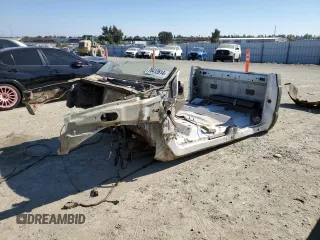 2001 Ford F-350 XL with VIN 1FTWW32F81EB82000, listed as a Copart auction lot 76412614 with Not provided miles and Non repairable. Bid and sale history available at DreamBid. Image 1.