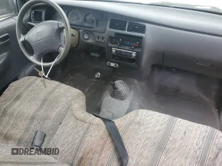 1995 Toyota T100 with VIN JT4UD10DXS0007250, listed as a Copart auction lot 77588324 with 175,166 mi miles and Clean Title. Bid and sale history available at carsss.com. Image 8.