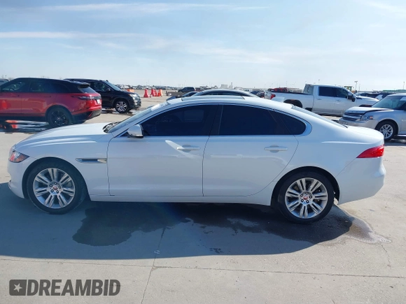 2017 Jaguar XF 35t Premium with VIN SAJBD4BV4HCY47645, listed as a IAAI auction lot 41283443 with 50,874 mi miles. Bid and sale history available at carsss.com. Image 14.