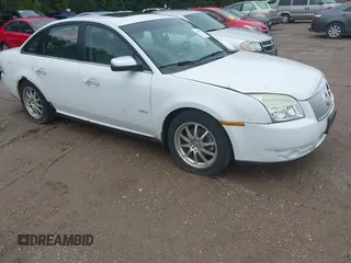 2008 Mercury Sable Premier z VIN 1MEHM42W88G623772, wystawiony jako IAAI lot #42420213 z przebiegiem 176 273 mil mil oraz . Historia ofert i sprzedaży dostępna na DreamBid. Obrazek 1.