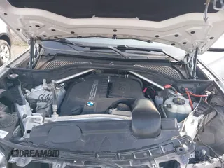 2018 BMW X6 xDrive35i with VIN 5UXKU2C55J0X49585, listed as a IAAI auction lot 41513997 with 57,204 mi miles. Bid and sale history available at carsss.com. Image 10.