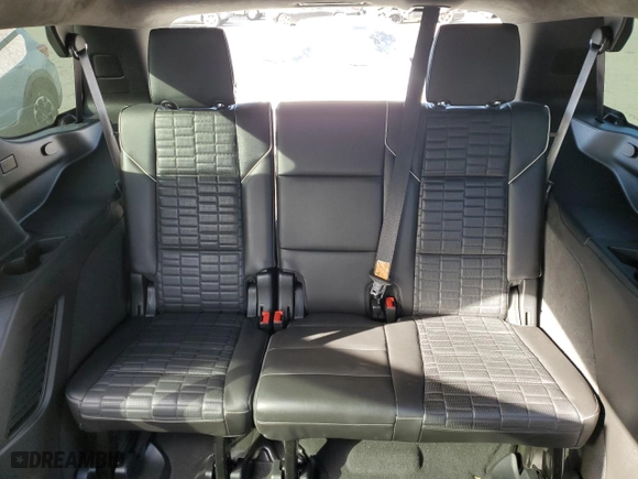 2021 Cadillac Escalade Sport Platinum with VIN 1GYS4GKT5MR434326, listed as a Copart auction lot 77497474 with 8,658 mi miles and Salvage Title. Bid and sale history available at carsss.com. Image 10.