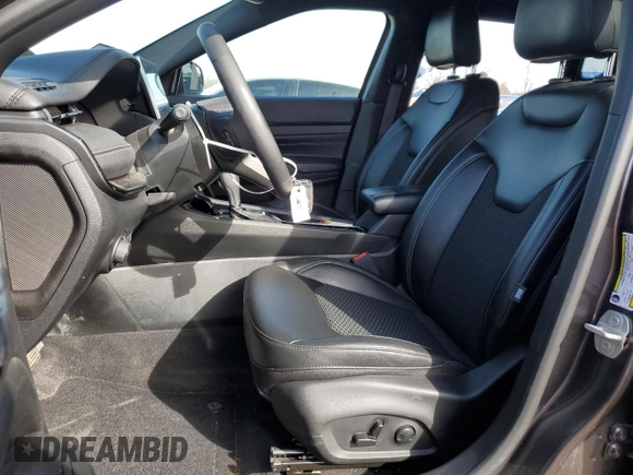 2023 Jeep Compass Latitude with VIN 3C4NJDBNXPT559958, listed as a Copart auction lot 49454845 with 9,887 mi miles and Salvage Title. Bid and sale history available at DreamBid. Image 7.