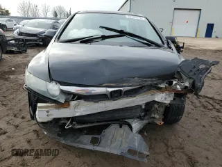 2011 Honda Civic LX-S z VIN 2HGFA1F64BH011124, wystawiony jako Copart lot #40365214 z przebiegiem 354 780 mil mil oraz Czysty tytuł • Clean title. Historia ofert i sprzedaży dostępna na DreamBid. Obrazek 5.