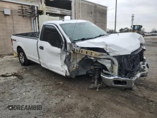 2018 Ford F-150 XL with VIN 1FTMF1EB6JKD15262, listed as a Copart auction lot 85259534 with 196,625 mi miles and Salvage Title. Bid and sale history available at carsss.com. Image 4.