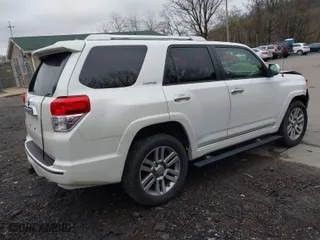 2012 Toyota 4Runner SR5 with VIN JTEBU5JR8C5089567, listed as a IAAI auction lot 42000885 with 90,652 mi miles. Bid and sale history available at carsss.com. Image 4.