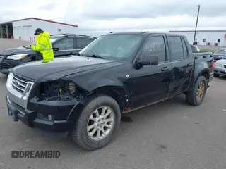 2007 Ford Explorer Sport Trac Limited with VIN 1FMEU538X7UA09019, listed as a IAAI auction lot 42457831 with 194,604 mi miles and . Bid and sale history available at DreamBid. Image 2.