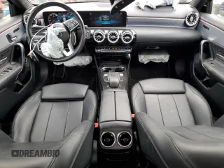 2020 Mercedes-Benz A 220 z VIN W1K3G4FB6LJ199097, wystawiony jako Copart lot #59177035 z przebiegiem 135 571 mil mil oraz Czysty tytuł • Clean title. Historia ofert i sprzedaży dostępna na DreamBid. Obrazek 8.