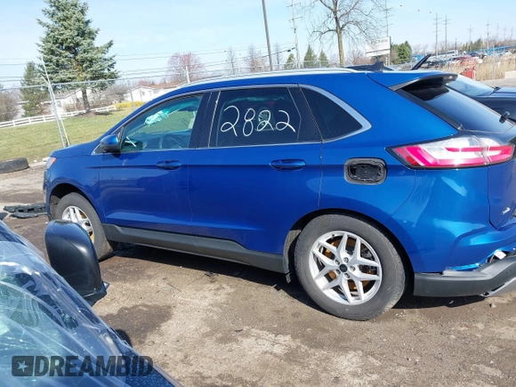 2024 Ford Edge SEL z VIN 2FMPK4J96RBA12822, wystawiony jako IAAI lot #41940628 z przebiegiem 8 981 mil mil oraz . Historia ofert i sprzedaży dostępna na DreamBid. Obrazek 15.