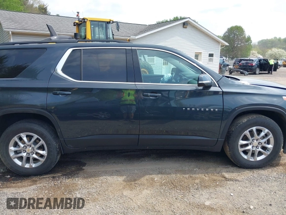 2019 Chevrolet Traverse LT Cloth with VIN 1GNEVGKW6KJ292498, listed as a IAAI auction lot 42006147 with 26,724 mi miles. Bid and sale history available at carsss.com. Image 14.