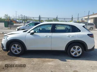 2024 Honda HR-V LX with VIN 3CZRZ2H33RM760273, listed as a IAAI auction lot 42275649 with 22,478 mi miles and . Bid and sale history available at DreamBid. Image 14.