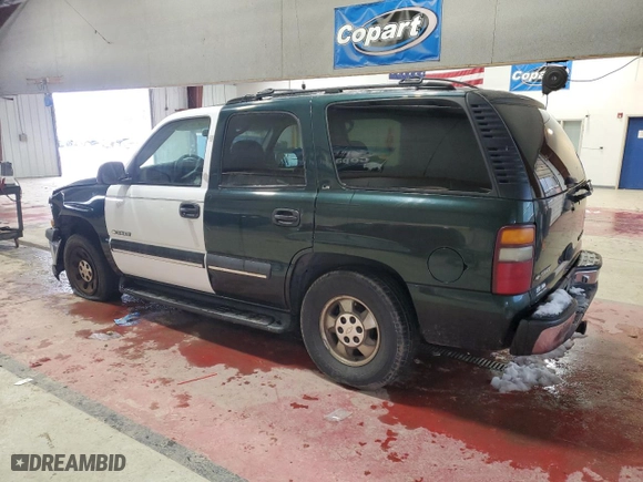 2002 Chevrolet Tahoe LT with VIN 1GNEC13Z02R260191, listed as a Copart auction lot 41729345 with 230,568 mi miles and Non Repairable. Bid and sale history available at carsss.com. Image 2.