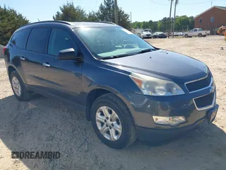 2012 Chevrolet Traverse LS z VIN 1GNKRFED8CJ294587, wystawiony jako IAAI lot #42054914 z przebiegiem 170 136 mil mil oraz . Historia ofert i sprzedaży dostępna na DreamBid. Obrazek 1.