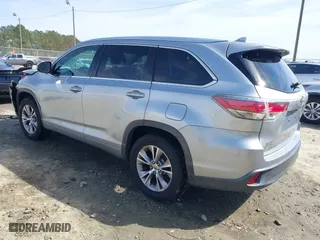 2014 Toyota Highlander XLE with VIN 5TDKKRFH9ES031689, listed as a IAAI auction lot 41614992 with 175,162 mi miles. Bid and sale history available at carsss.com. Image 3.