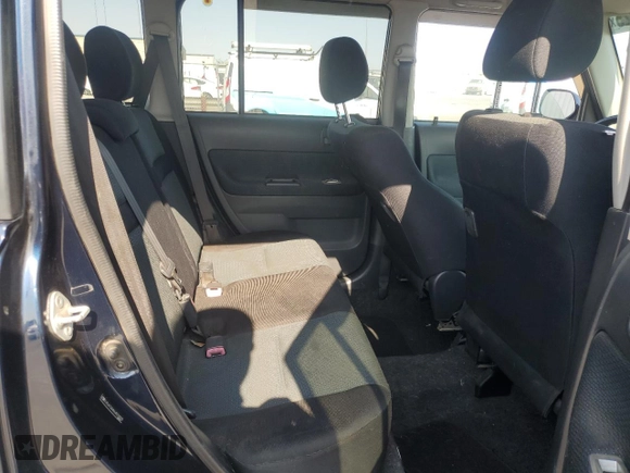 2006 Scion xB z VIN JTLKT334X64072023, wystawiony jako Copart lot #58525125 z przebiegiem 232 179 mil mil oraz Czysty tytuł • Clean title. Historia ofert i sprzedaży dostępna na DreamBid. Obrazek 10.