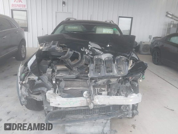 2018 Jeep Cherokee Latitude with VIN 1C4PJLCB1JD566236, listed as a IAAI auction lot 41278530 with 226,524 mi miles and . Bid and sale history available at DreamBid. Image 12.