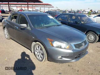 2010 Honda Accord EX-L z VIN 1HGCP3F84AA006307, wystawiony jako IAAI lot #39023501 z przebiegiem 199 913 mil mil oraz . Historia ofert i sprzedaży dostępna na DreamBid. Obrazek 1.