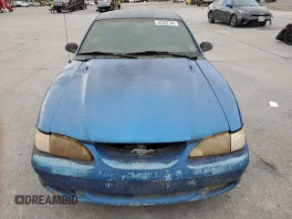 1995 Ford Mustang with VIN 1FALP4045SF145706, listed as a Copart auction lot 69829614 with 164,460 mi miles and Salvage Title. Bid and sale history available at carsss.com. Image 5.
