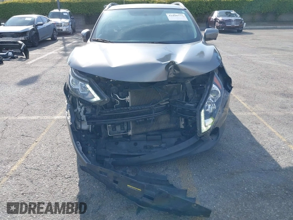 2017 Nissan Rogue S z VIN JN1BJ1CP1HW002968, wystawiony jako IAAI lot #41896777 z przebiegiem 128 583 mil mil oraz . Historia ofert i sprzedaży dostępna na DreamBid. Obrazek 12.