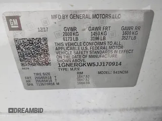 2018 Chevrolet Traverse LT Cloth with VIN 1GNERGKW5JJ170914, listed as a IAAI auction lot 41942217 with 193,295 mi miles. Bid and sale history available at carsss.com. Image 9.