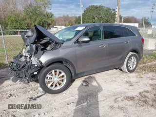 2018 Kia Sorento LX with VIN 5XYPG4A39JG385841, listed as a IAAI auction lot 41420471 with 1 mi miles. Bid and sale history available at carsss.com. Image 2.