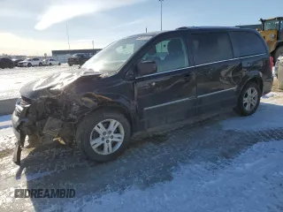 2017 Dodge Grand Caravan Crew Plus with VIN 2C4RDGDG6HR775156, listed as a Copart auction lot 48511115 with 349,435 mi miles and Salvage Title. Bid and sale history available at DreamBid. Image 1.