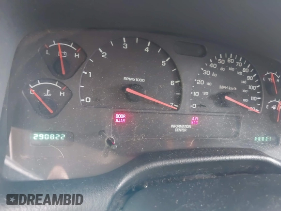 2002 Dodge Durango Sport with VIN 1B4HS38N32F206649, listed as a IAAI auction lot 40725627 with 290,822 mi miles. Bid and sale history available at carsss.com. Image 7.