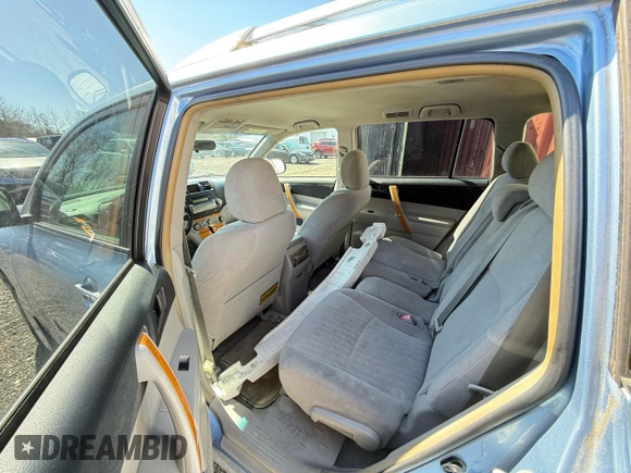 2008 Toyota Highlander Hybrid with VIN JTEEW41A782005632, listed as a Copart auction lot 50327245 with 394,338 mi miles and Clean Title. Bid and sale history available at carsss.com. Image 6.