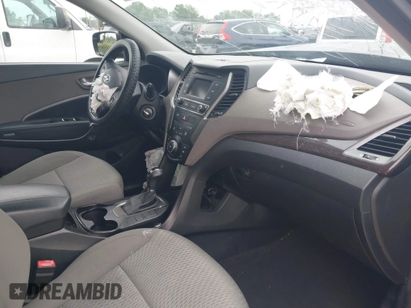 2018 Hyundai Santa Fe 2.4L with VIN 5XYZT3LB5JG539917, listed as a IAAI auction lot 41975300 with 214,562 mi miles and . Bid and sale history available at DreamBid. Image 5.