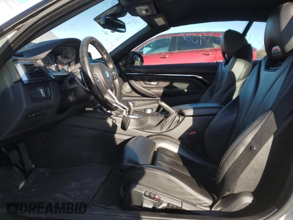 2017 BMW M4 with VIN WBS3U9C38HP971268, listed as a Copart auction lot 81133614 with 31,540 mi miles and Salvage title. Bid and sale history available at DreamBid. Image 7.