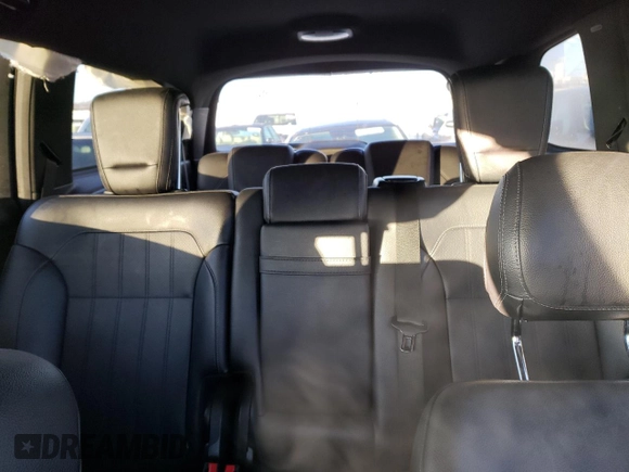 2019 Mercedes-Benz GLS 450 with VIN 4JGDF6EE1KB183192, listed as a Copart auction lot 77336863 with 59,349 mi miles and . Bid and sale history available at DreamBid. Image 10.