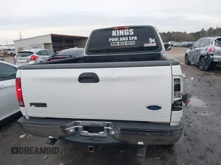 1999 Ford F-250 with VIN 1FTPX28LXXNB37027, listed as a IAAI auction lot 41410236 with 207,930 mi miles and . Bid and sale history available at DreamBid. Image 16.