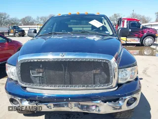 2005 Dodge Ram 3500 SLT with VIN 3D7LS38CX5G847351, listed as a IAAI auction lot 41649246 with 260,590 mi miles. Bid and sale history available at carsss.com. Image 13.