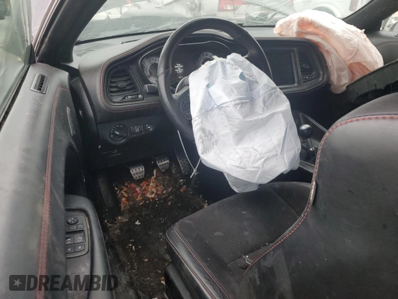 2023 Dodge Challenger R/T Scat Pack Widebody z VIN 2C3CDZFJ6PH593668, wystawiony jako Copart lot #45582495 z przebiegiem 13 555 mil mil oraz Szkoda całkowita • Salvage title. Historia ofert i sprzedaży dostępna na DreamBid. Obrazek 8.