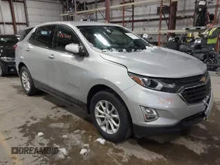 2018 Chevrolet Equinox LT with VIN 2GNAXSEV3J6173558, listed as a IAAI auction lot 41863649 with 162,740 mi miles. Bid and sale history available at carsss.com. Image 1.